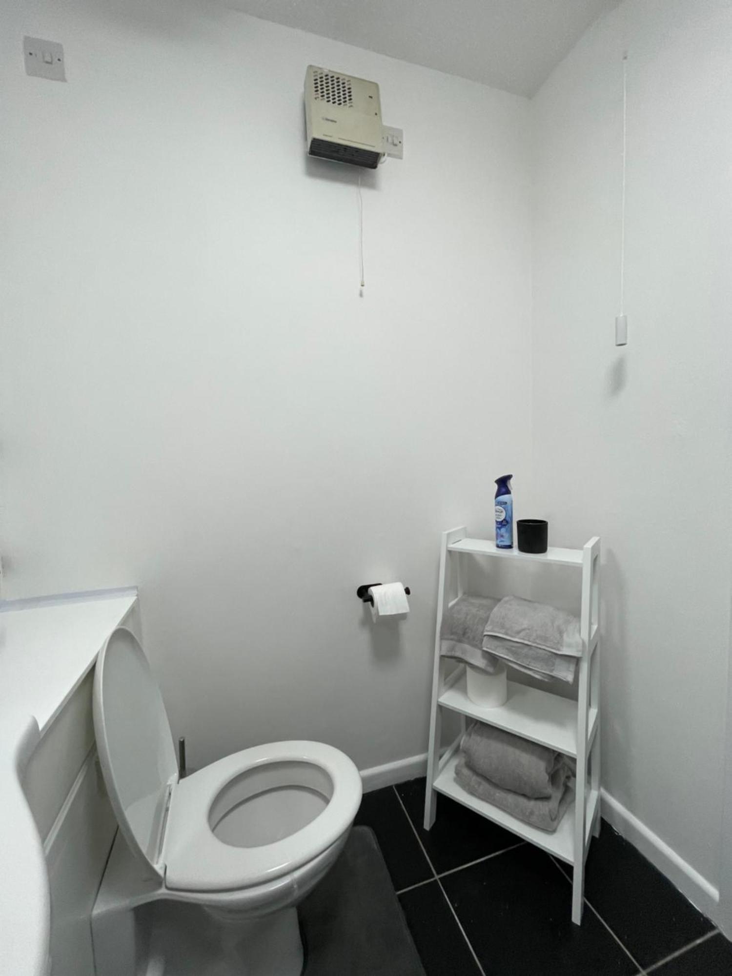 Cardiff Bay Apartment With Parking 외부 사진